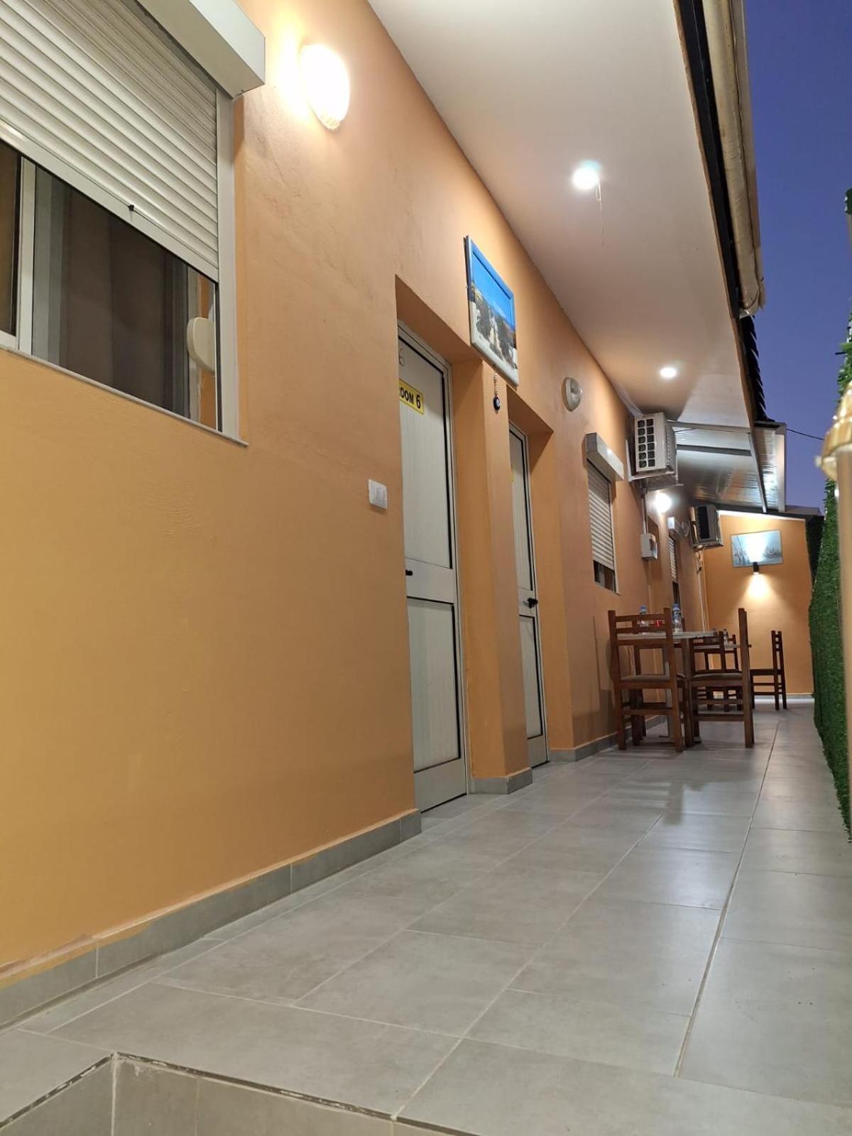 Hotel Sabi Maminas Buitenkant foto